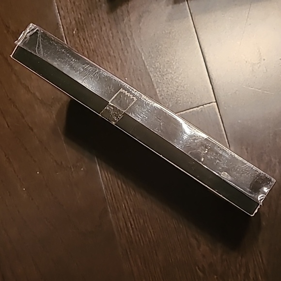 *closet clearout* 2/$20 NIB Elegance picture frame - Picture 4 of 4